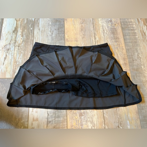 Lululemon pace setter skirt - Picture 8 of 12